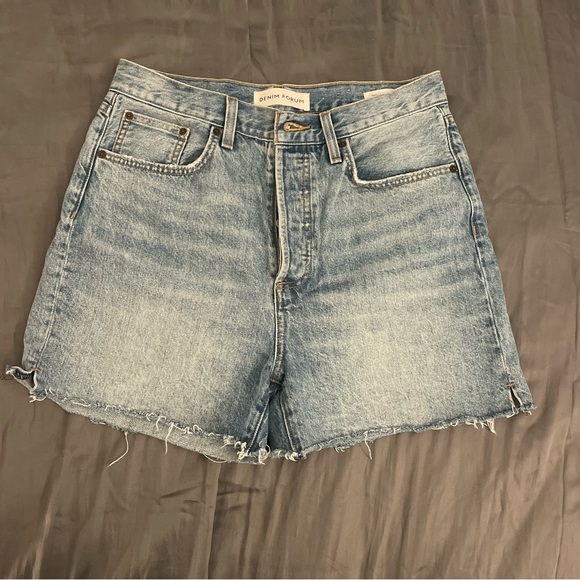 ARITZIA Yoko High Rise Mid-Thigh Denim Shorts - Picture 4 of 4